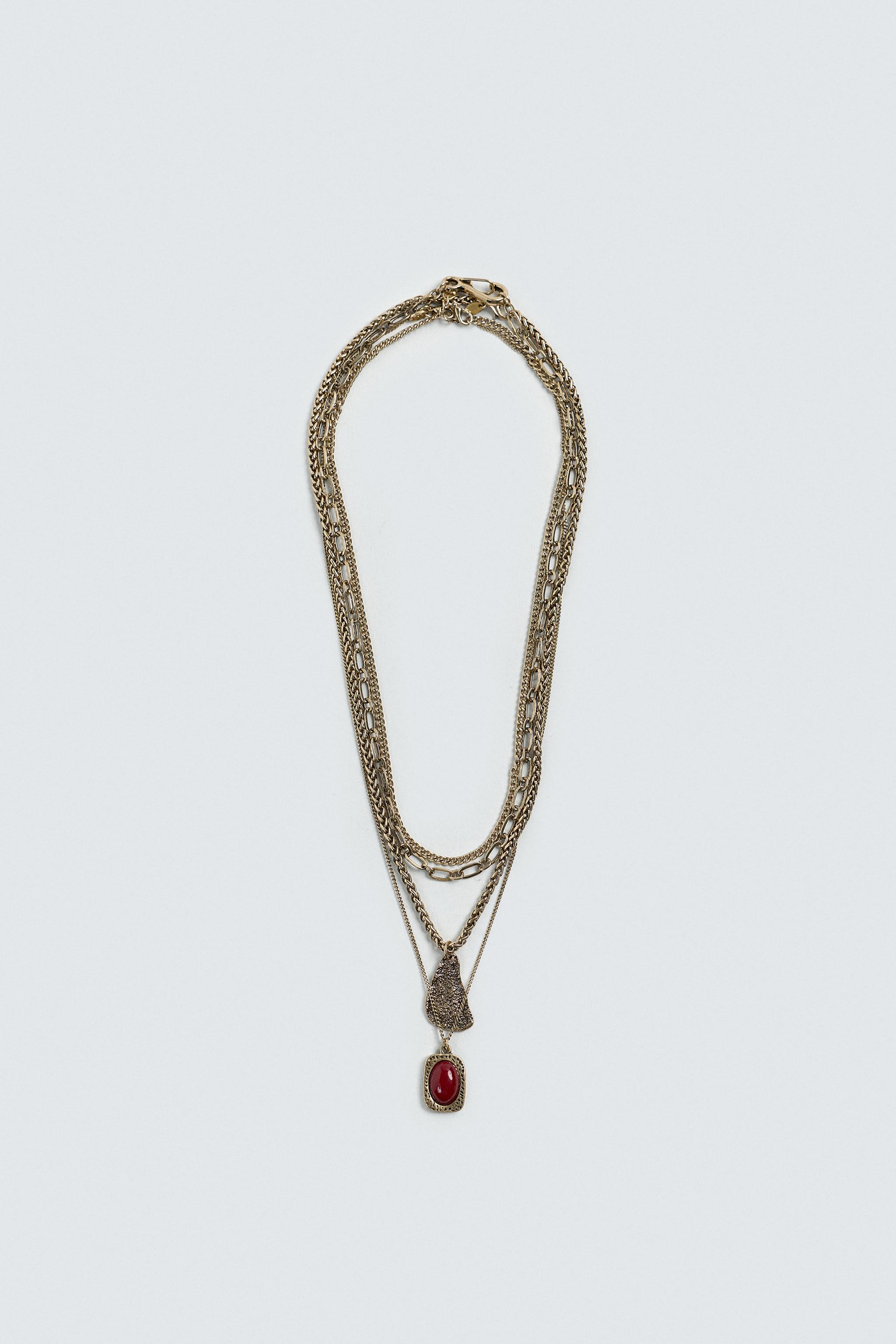LOT DE 4 COLLIERS ASSORTIS